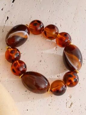 Amber Beaded Stretch Bracelet